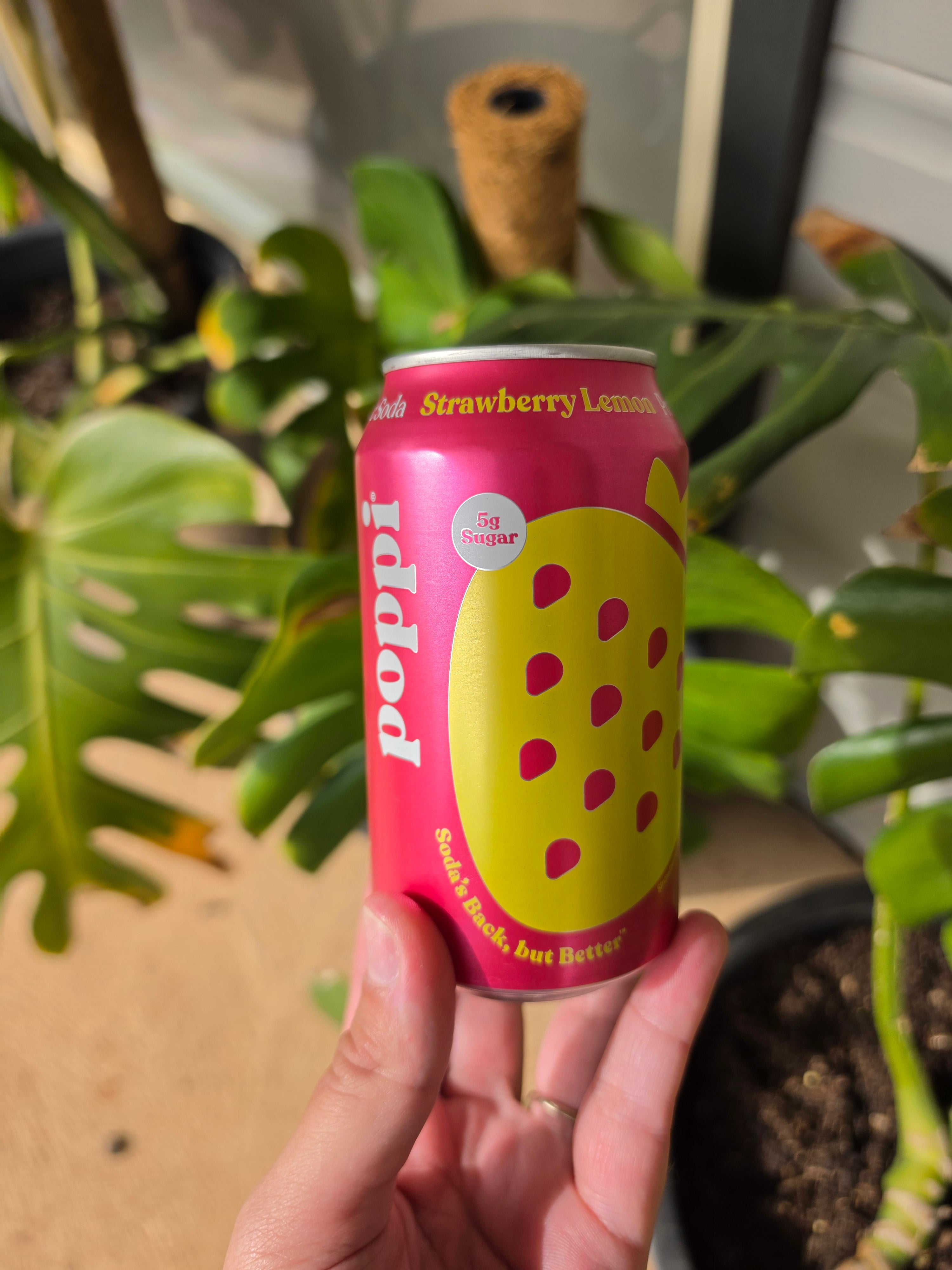 Poppi Strawberry Lemon Soda 355ml
